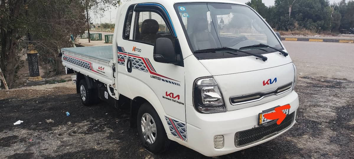 السلام عليكم كيه موديل 22 رقم واسط انكليزي مكفولة السياره السعر 140وبيه مجال مكان  السياره ذي قار قضاء الدوايه الاتصال ***********
