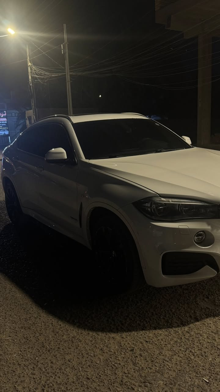 bm x6 35i 2015
سيارة خليجية وكالة عروش 
ترايها زيرو كلش نظيفة مابيها اي نقص او عطل او اي كلوب جيك 
كل صيانتها بالوكالة
سليمك كافة الايرباكات و بصمتين السيارة
ماشية 89mi
سنوية جديدة
مكانرالسياره بغداد
سيارة تفيد شخص جناي و يعرف قيمتها
***********
