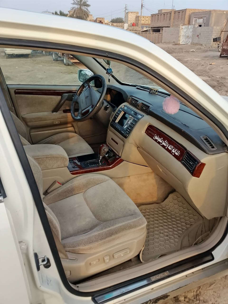 للبيع مكان ناصريه قضاء الشطرة 
ملكه 3 دكم كصت قمارة فقط جديده كلش متومة طبق الاصل شماالي مكينه ديفور الكبير مكينه كير كفاله تبريد ثلج سعره قفل ٣٧ 
*********** مكلف بالنشر
