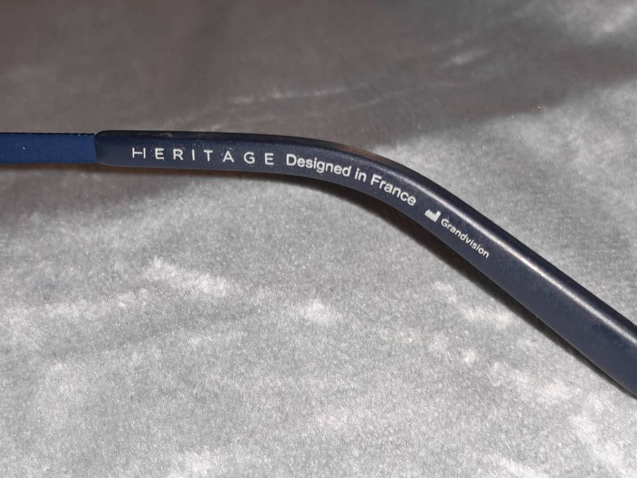 اطار نظارة طبيه اصليه فرنسي


**إذا كنت صاحب هذا الإعلان وتريد حذفه لأي سبب، رجاءا أرسل رسالة إلى الدعم الفني**