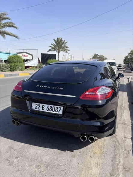 سلام عليكم سياره بورش بانميرا موديل 2011 
رقم اربيل الجديد فول مواصفات 
محرك 3600 6v
فول فول مواصفات شاشه كبيره 
رادارات كشن جلد بصمه تشغيل 
تحديد سرعه 
سنويه هزه كلشي جديد مكان بغداد رقم الهاتف ***********
