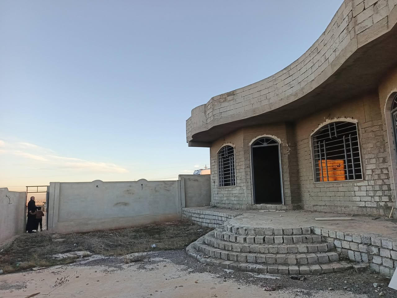 السعر 80 وبي مجال الستفسار انتصال على رقم ***********# او
