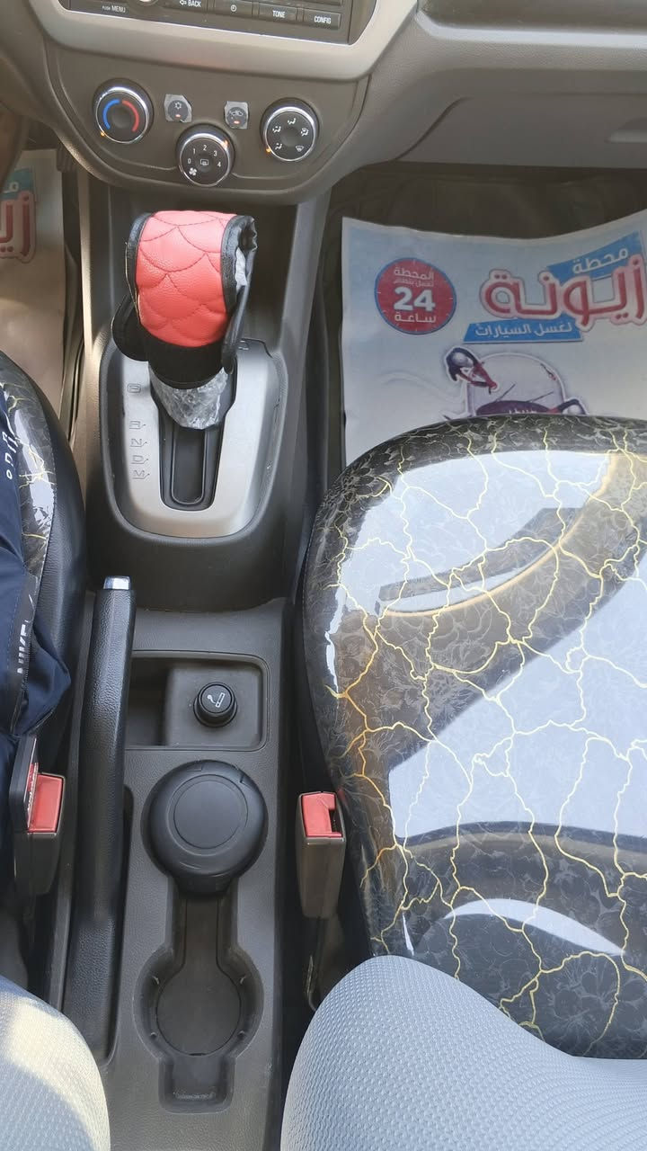 سلام عليكم شباب للبيع شوفرليت كوبلت موديل 2016 المكينه بيها بداية تبخير يعني السيارة مدخن من الصلنصا ولا امسويلها فظلة
البارحة صارت عندي هاي الحالة مكينه ممفتوحة وظع شركة والكير كذالك وظع شركة السيارة بلادية بيها نصف باب صبغ  السيارة استلام شركة رقم بغداد جديد الهزة جديدة والسنوية جديدة تبريد ثلج على وظع الشركة محد لاعب بي الكمبريسر مالتها بستم يعني ثلج ميفصل ابد التتفئة هم شغالة فيتبم + عبوة جديدة شادها
جام كهرباء مري كهرباء سنتر لوك بلادي السيارة كهربائياتها على وضع الشركة مابيها اي جطل وتجي واتشوف بعينك تخم تاير ويلكب بلادي شركة امسوي دوشمه كشنات وارضية و صندوك 
السيارة اروح بيها للموصل وارجع بل شهر مرة لان دوامي بل موصل والسيارة خير من الله حلوة و واسعة من جوة اليحب يجي يشوف السيارة مكاني بغداد ساحة ميسلون السعر 65 ورقة وبيها مجال وين ميعجبك انروح بيها للعلم البارحة اجيت من الموصل 
*********** بي واتساب
سلام عليكم شباب للبيع شوفرليت كوبلت موديل 2016 المكينه بيها بداية تبخير يعني السيارة مدخن من الصلنصا ولا امسويلها فظلة
