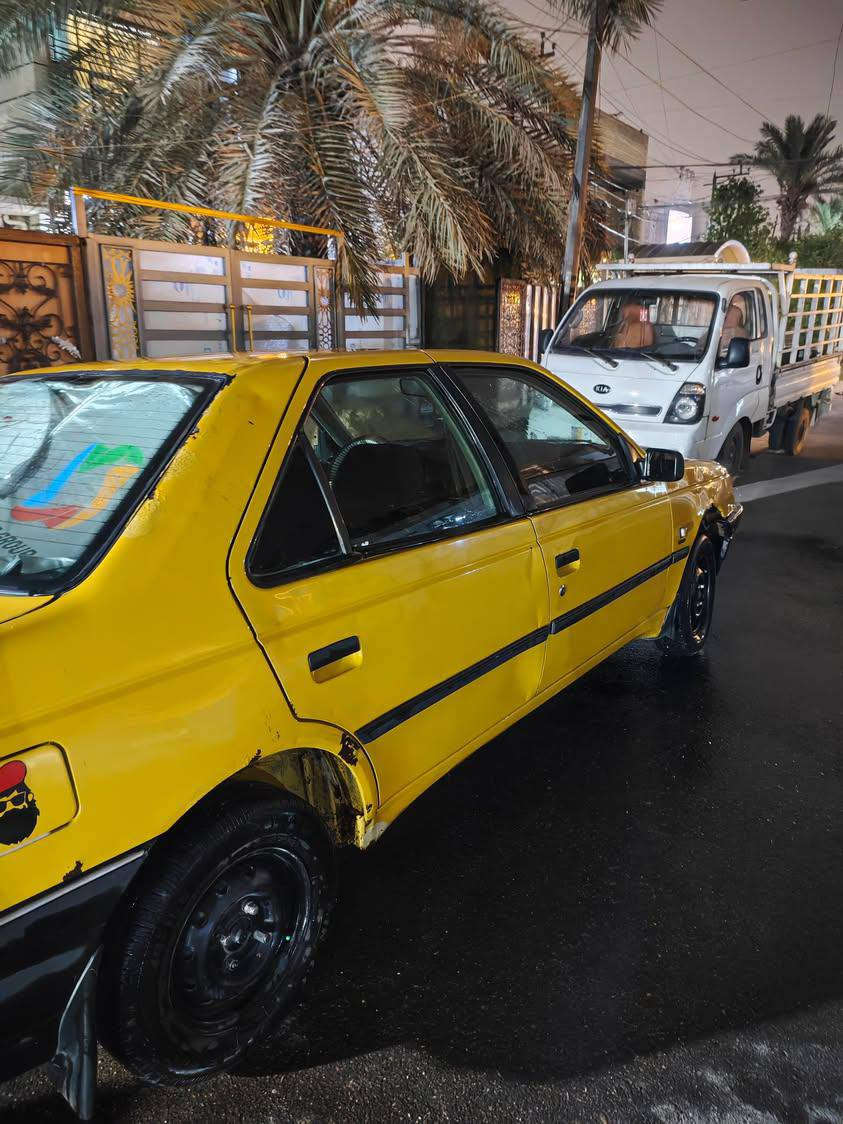 السلام عليكم بيجو روى٢٠٠٩ سيارة خير من الله  نضيفه شوفت عينك كلشي ما عليه  رقمه بغدادتحويل ثاني يوم ملاحضه سيارة بس خط  رايدة ٢٠بيه مجال عنوان بغداد الغزاليه  ***********
