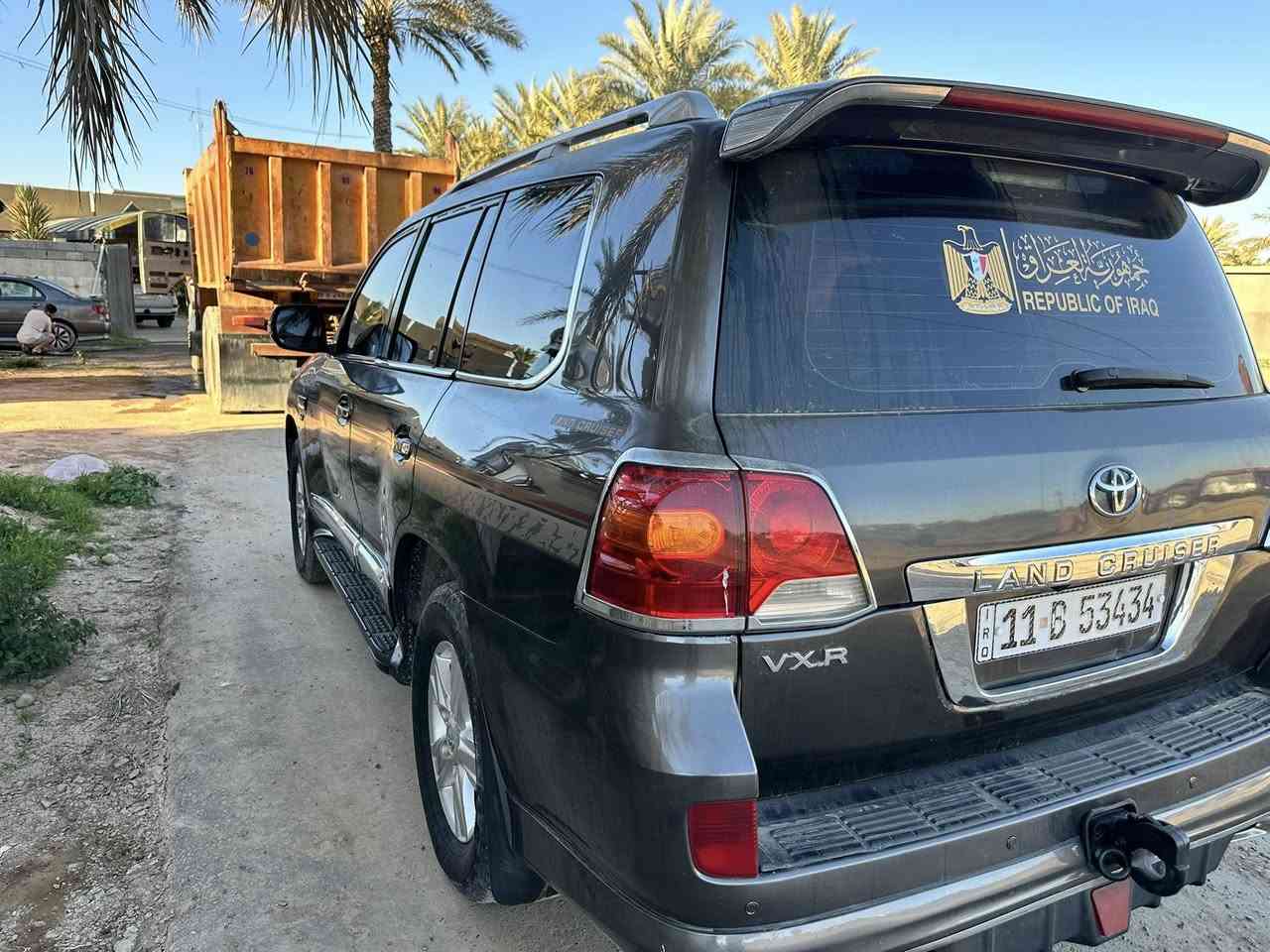 السلام عليكم لاندكروز ٢٠٠٨محدث١٤فقط لايت ودعاميه بدون ضرر ***********/***********السعر ٢٧٥مع مجال للشراي
