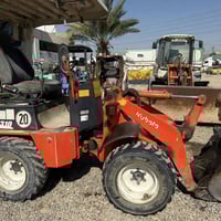 شفل كوبوتا بحاله جيده جدا  حجم 20 مكفول كفاله عامه رقم وسنويه جديده  0...