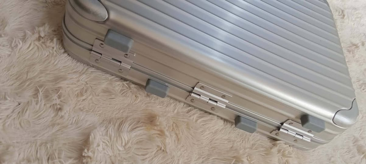 جنطة بهذا الشكل
حط سعرك وأعلى سعر ابيع


**إذا كنت صاحب هذا الإعلان وتريد حذفه لأي سبب، رجاءا أرسل رسالة إلى الدعم الفني**