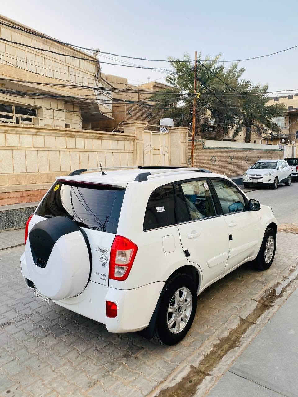 اللهم صلي على محمد وال محمد
السلام عليكم تيكو 2013
كير كهربائي مكينه 1800
السيارا كفاله سياره جديده وحلوه 
وجاهزه من كلشي كير مكينه حداديه تبريد تخم تاير
سيارا ما عايزه ربع دينار رقمه نجف مشروع وطني 
ومكانه نجف للاستفسار(***********)
