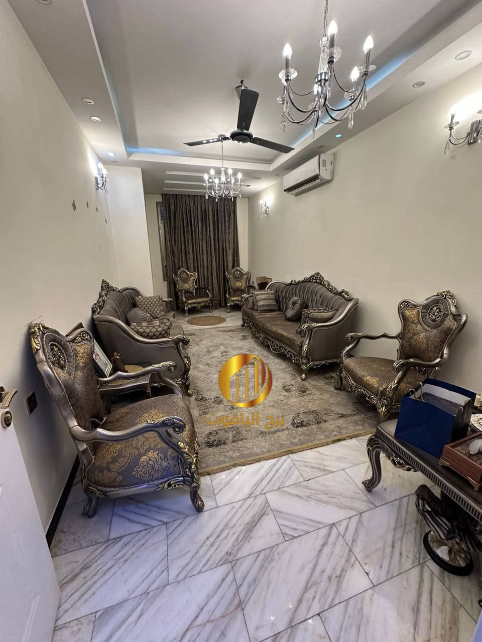 ⁨ ⁨#للبيع بيت حديث بسعر مغري في #السيدية !

🏡 تفاصيل العقار:

 المساحة: 150م
 الواجهة: 6م 
النزال: 25م

الطابق الأول: صالة لأستقبال الضيوف، مطبخ، غرفة نوم، وحمام بتصميم أنيق.

الطابق الثاني:ثلاث غرف نوم واحدة بالاضافة إلى حمام   

📍 موقع مثالي:
يقع المنزل في السيدية مربع الكهرباء على شارع عرض 12م

#لمعرفة #السعر #الرقم ( 1 ) #سأتي #السعر #مباشره

📞 للمزيد من التفاصيل أو لحجز معاينة، اتصل بنا على:
 *********** + واتساب مهندس غيث 
 *********** 

أو قم بزيارة مكتب برج الياقوت للتطوير العقاري في السيدية، شارع مركز الشرطة، مجاور صيدلية وصال شوقي، مدخل شارع أبو النخيل.

🛡️ إذا لم يناسبك هذا المنزل، لدينا خيارات متنوعة تشمل منازل، وأراضٍ تناسب جميع الأذواق.

#برج_الياقوت_للتطوير_العقاري #العراق #اكسبلور #realestate #explore #برج_الياقوت #غيث_علي⁩⁩⁩⁩
