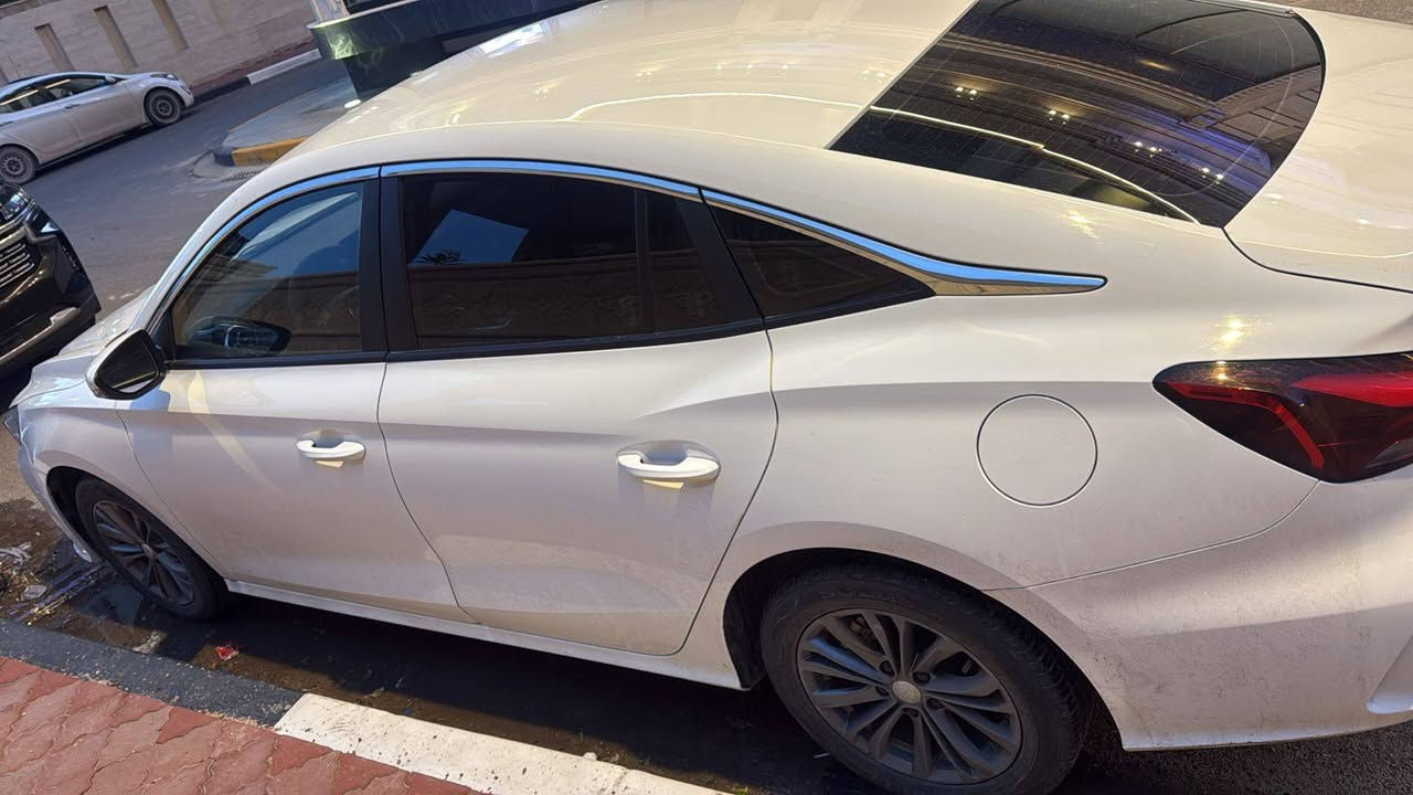 سيارة MG GT موديل 2025
سيارة كفالة عامة ماشية 40 الف 
اوتوماتيك شاشة كلشي بيها جديد 
سيارة نظيفة رقم كركوك 
سيارة من اربيل 

السعر 115 وبيها مجال للشراي الجاد 
البيع مستعجل وبالتوفيق للي يأخذها

مكاني البصرة

للتواصل اتصال او وات ساب

***********
