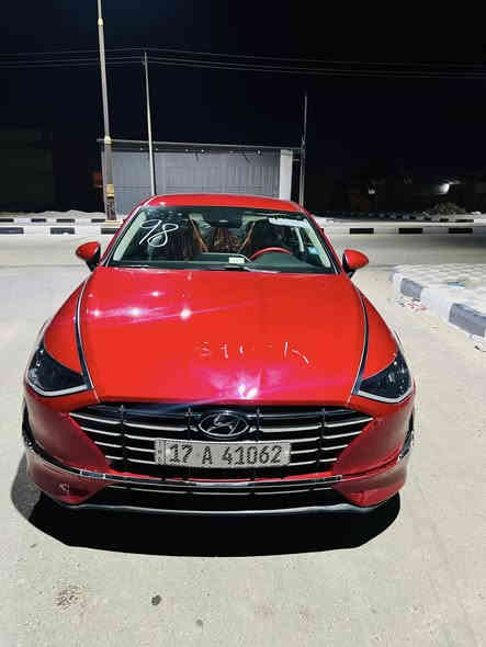 سلام عليكم سوناته مديل 22 حادثها شخط واحد جوه الباب زغير وبارد اب حافه الجنطه مكينتها 2500 طبيعي نص فول  السعر اب 170 وبيها مجال للتواصل ***********
