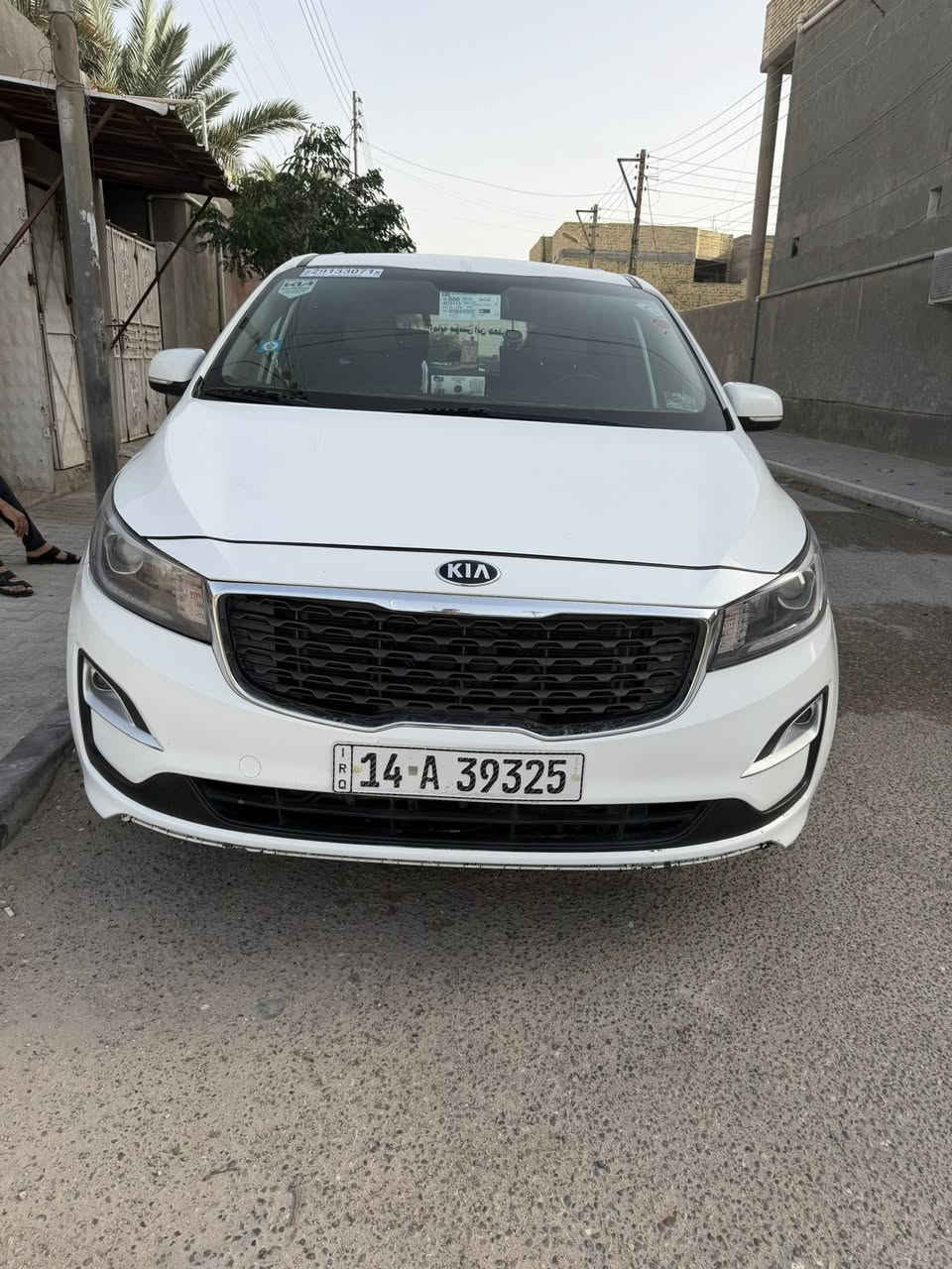 السلام عليكم للبيع كياسيدونا 2019 وارد أمريكي حادثها جاملغ امامي جهة العبري تبديل والبنيدمصبوغ جاملغ الخلفي صبغ تخم تاير باتري جديد تبريد 3 قطع 7 راكب مواصفات تدفئة بالستيرن نظام ايكو اقتصاد البانزين تدفئه بالكشنات تشغيل بصمة أبواب خلفية بصمة وكهربائي جنطة كهربائي وبصمه تحكم ستيرن مكينة جي دي اي 6 سلندر حجم 3300كشنات جلد رقم بصرة تحويل مباشر سيارة بسمي السعر 210بيها مجال مكان سيارة بصرةقضاء المدينة الاستفسار الاتصال على الرقم***********
