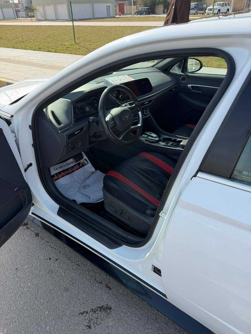 ***********إقرء المنشور👇
سياره سوناته جيتي لاين

موديل 2022 رقم نجف معوقين 

وارد امريكي حادثها الجنطه وشويه بل بنيد 

محرك 1600 تيربو

اللون ابيضّ 

فول مواصفات كلش بني رامه

بصمه 

دواخل رصاصي

شحن هاتف واير لس 

مثبت سرعه 

نضام ABS 

دخول ذكي  

رادار امامي +جوانب + خلفي 

تثبت المسار 

نقطه عمياء 

تشغيل عن بعد

‏Led لد امامي خلفي  

 تزويد كامل ابلادي

السعر 160

رقم  نجف  السعر 160

***********
