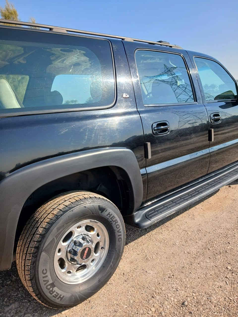 السلام عليكم
جسمي موديل ٢٠٠٠ اصل السياره بسمي محرك 6100طبله السياره مكفوله ما عده الصبغ مصبوغ للجماليه للستفسار *********** هذا الرقم بي واتساب
