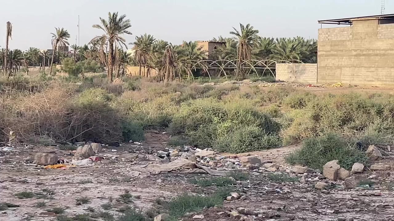 السلام عليكم دونم طابو ملك صرف 
تحويل باسم المشتري  
عنوان الدونم باب طويل قرب حسينية عبد الزهره الكعبي 
للاستفسار ***********
