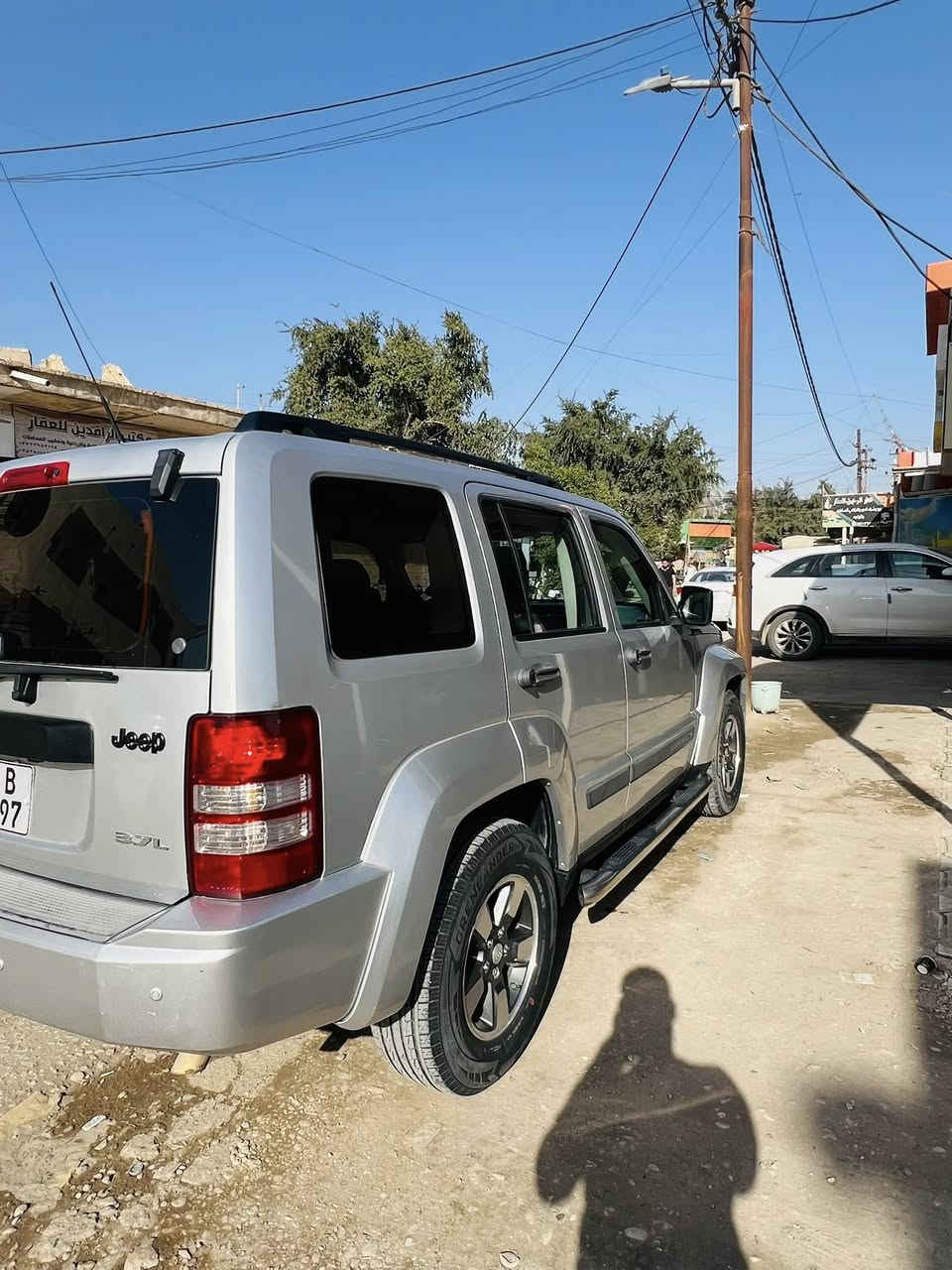 جيب لبرتي 2008
السياره كفاله من الصبغ والضربه 
محرك3700 كير بحاله جيده
شاشه اندرويد
سنتر لوك
فور ويل 
كامره
حساسات
السعر 105 
المكان بابل
للاستفسار اكثر الاتصال على الرقم التالي ***********
