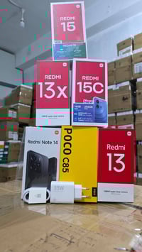 شاحن أصلي • مأخوذ من جهاز • مدخل الكندي الثانية