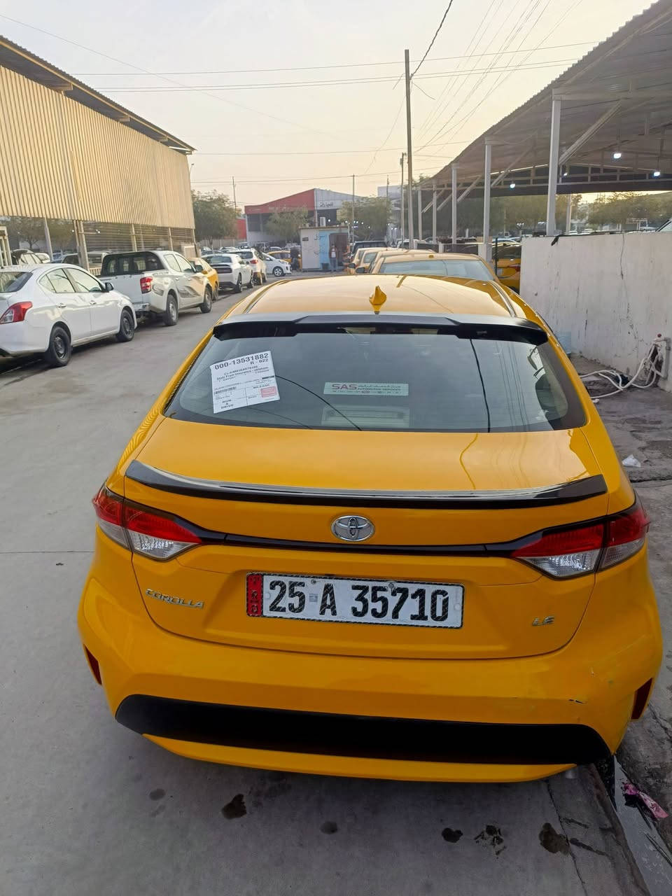 تكسي البيع موديل 22 ضرر بونيد فقط غاز بانزين تريد وكاله تريد تحويل شرط كير ومحرك دفتر بانزين السعر 175وبيه مجال الاتصال على رقم ***********
