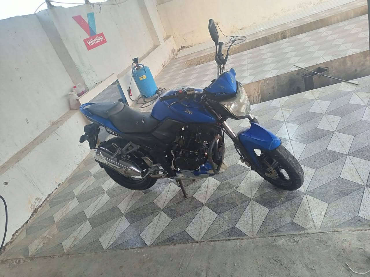 سايم بطح موديل 19 مسجل سنويه  كامل من كل شي الا ستفسار على رقم ‏‪***********‬‏سعر مليون 200 وبي مجال
