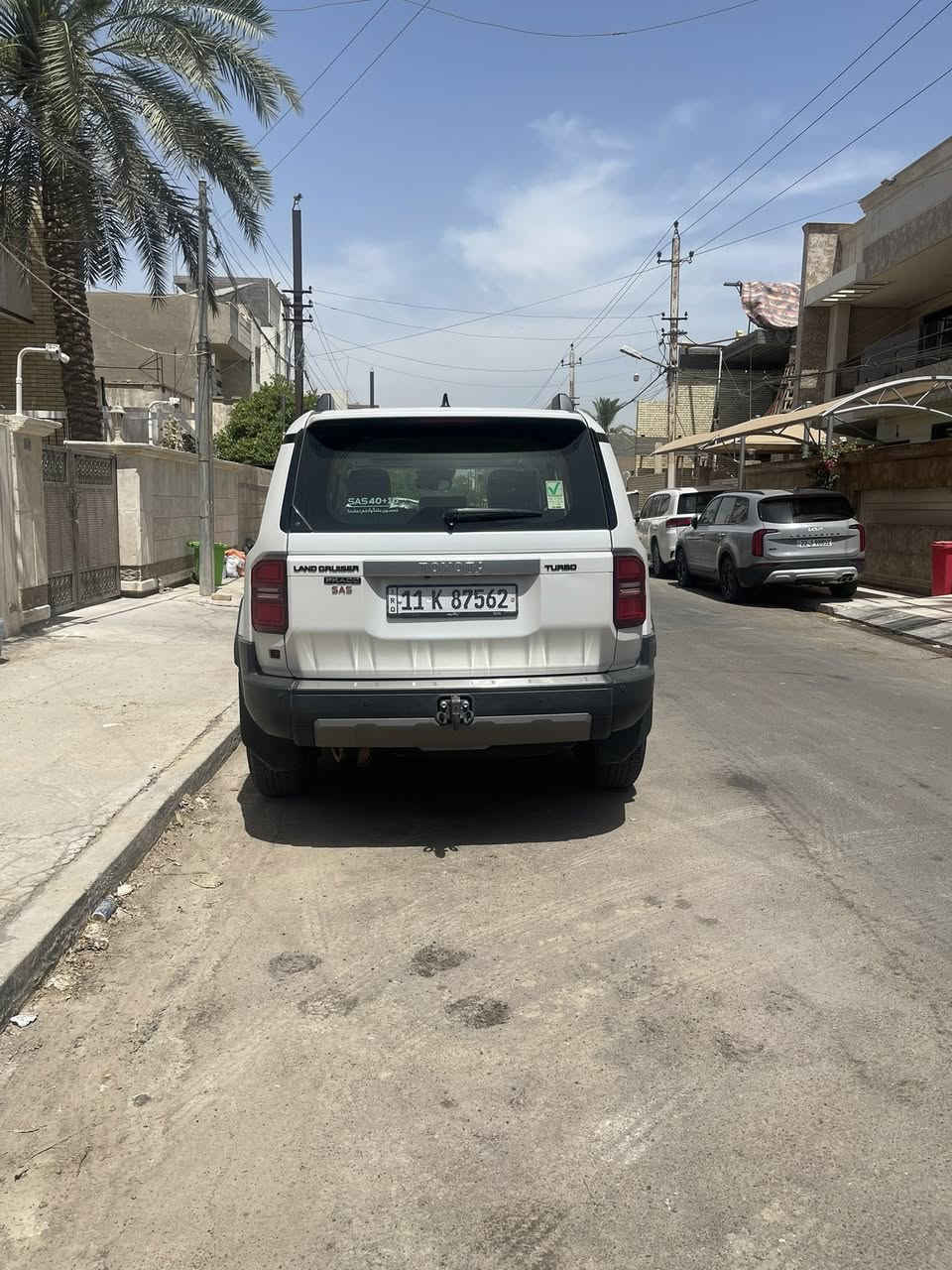 برادو موديل 2024
R3 كامل مواصفات
مكفوله 
ماشيه 31 ألــف
الاستفسار /***********
السعر 47500
سبعه واربعين ألــف  وخمسمائة  دولار

