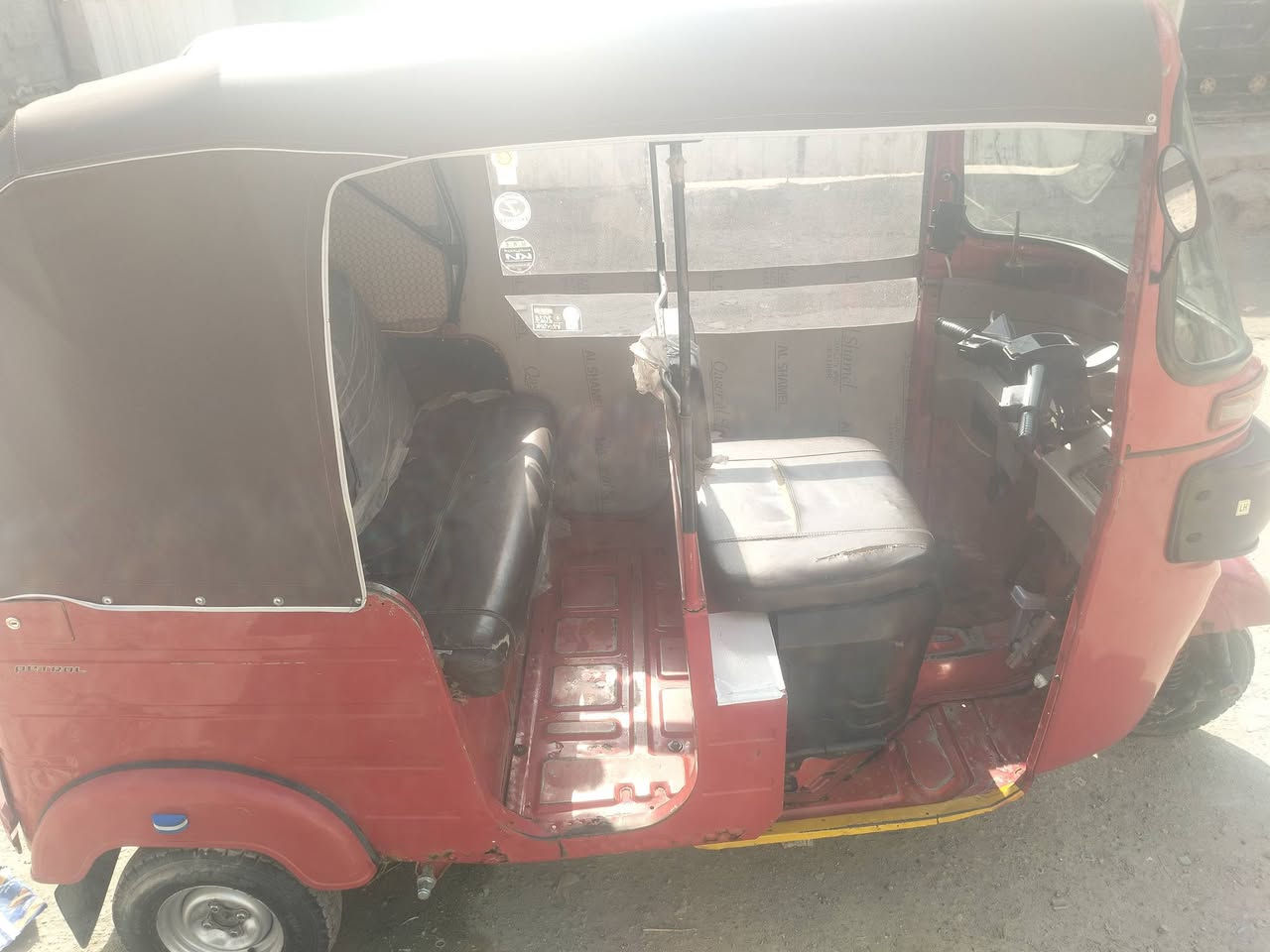 السلام عليكم تكتك موديل 20 محرك لا تبخير ولا تنقيص رقم وسنويه تحويل ثاني يوم سعر 7 وبيها مجال حك الجيه
مكان الغزاليه رقم ***********
