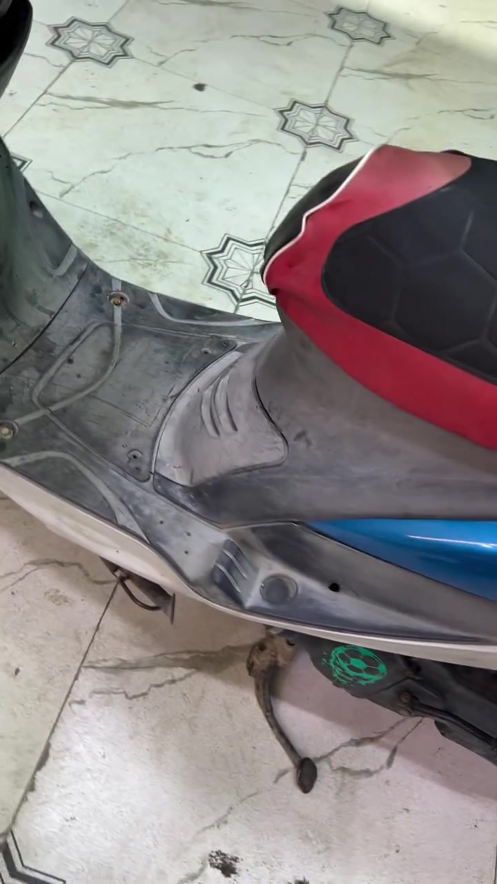 سلام عليكم شباب ماكس قجمه البيع نكرت سلف نكرت هندر دراجه متروكه مبدل بيهه بس بستم دراجه خرسه وبيهه شويه ترتيبات رقم واتساب***********
