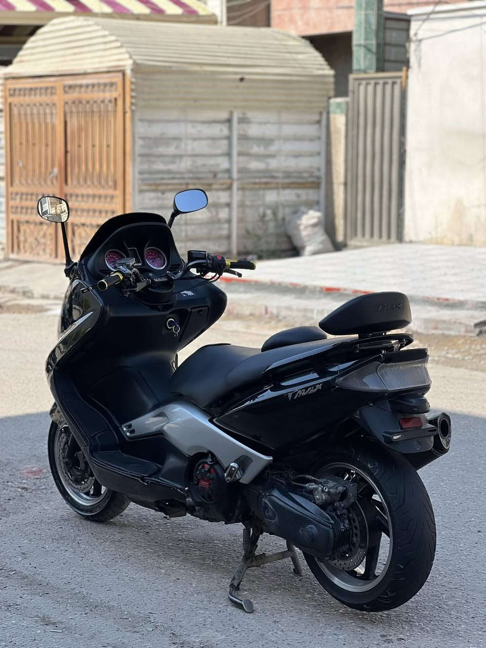 السلام عليكم تيماكس نوزل 2008 مكفوله كفاله عامه ماشيه 33 مكينه كلجات كفاله بيه تجوه مريات 2011  صالنصه رياضي بك لايت لد *********** بغداد 
سعر 18 💵
