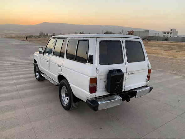 تویتالانسکرۆزەرمۆدیل86 مەکینە 2ئیڤ 5گیر پیشدیسک جکنیت مەکینەوگیروئەکسل بەشەرتی فیتەر دەبڵ ئەکسل قورسوسوکی  ئیشدەکات دەعموووەرکەڕاوینیە دەعامی بۆدەعامی بەشەرت  کارەبای زۆرمەزبوتە  تەقەورەقەی بەشەرت سعری 17گەڵا مەجال  سەیارەکە علوجەومالی مەدەنی بەشەرت ژم*********** ***********شوین پیرەمەگرون السليمانية
