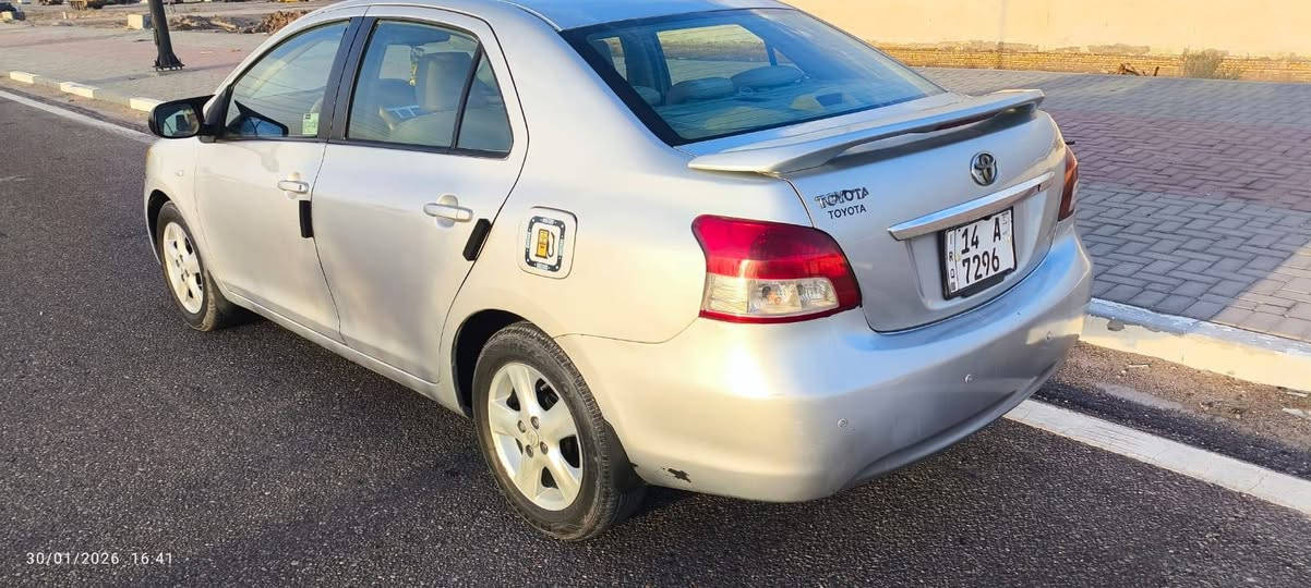 سلام عليكم
كورلاه يارس 2007
سياره جاهزه وحله من الصور سيار بيه صبغ عام مكفوله من الضربه تبريد تدفئه كهربائياته كله شغاله ما نقصه شي 
مكينته ا
1600
السعر 80 وبيه مجال بصيط
***********
