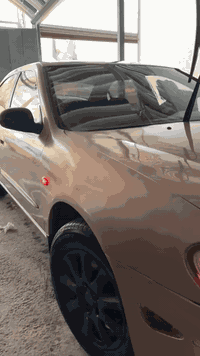 سلام عليكم ورحمة الله وبركاته 
نيسان مكزمه 
مديل /2008 
السياره مزاد وزاره الداخلية 
بيها كتّاب ومعامله الترقيم موجوده 
يعني اتروح تدفع رسوم وترقم 
السياره جديد حداديه تخم تاير ويل كب 
دوشمه كله جديد مال جني 
مكينه كير جديد سياره فوللللل لون موميز 
الاستفسار ***********
