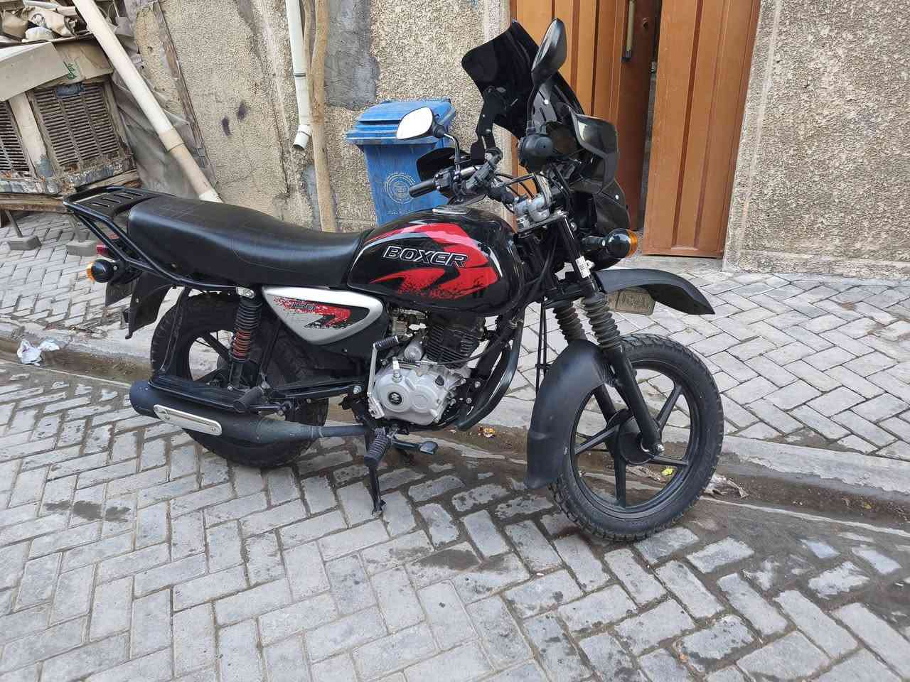 دراجه بوكسر جبلي 2024 طالعة 2025
زيرو ماشيه 8 الاف فقط
السنوية تنتهي 2030.    رقم شمالي
 تحويل شوكت ما اتريد
    دراجه ممفتوح بيها برغي
تخم تاير جديد عليها مري ستاند وقوف كله جديد
دراجه محرك كير كفالة   بغداد مدينه الصدر
‏‪0771 904 0705‬‏ التواصل على الرقم فقط
