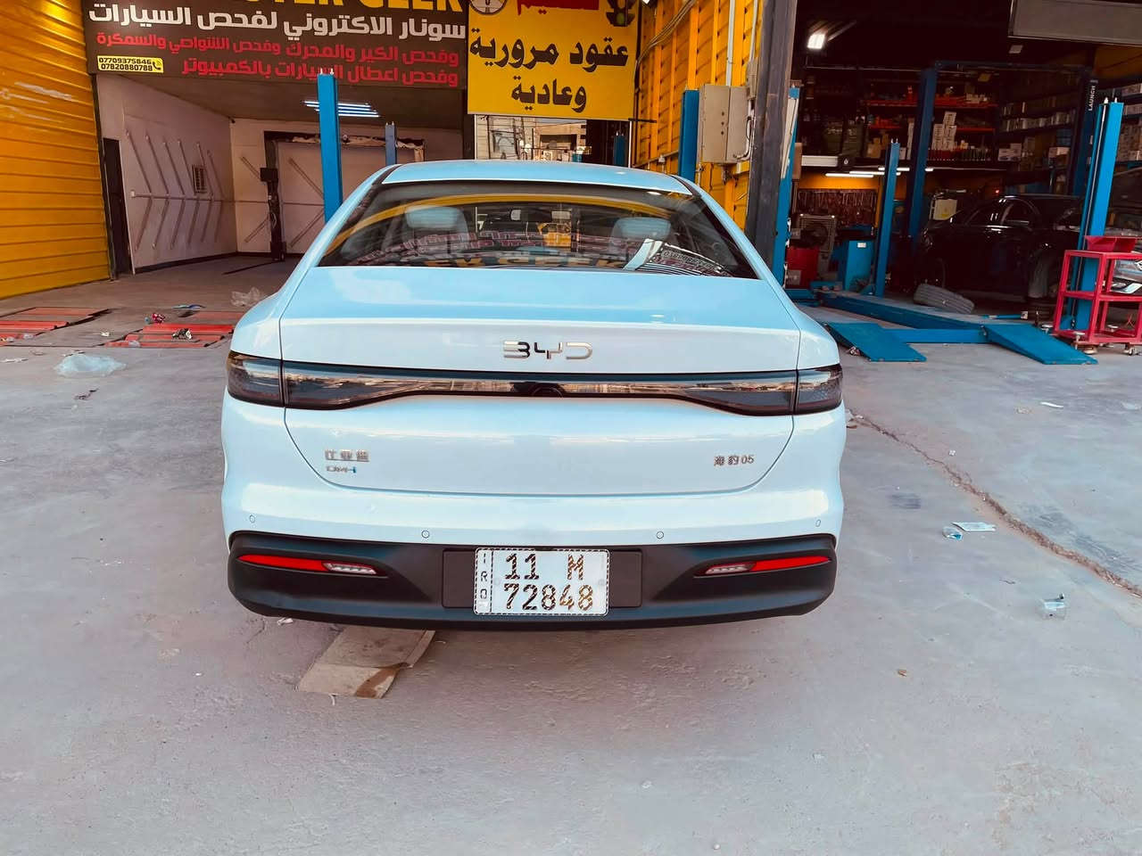 بي واي دي سيل 5 السياره موديل 25 كفاله عامه عدا كم رصعه فقط لا بارد لا كرت لا تكحيل لا تعديل ماشيه 3300 مكينه مع كهرباء  
السعر 18700بي مجال جيتك 
الاتصال 
***********  

الدوره
