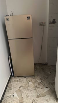 ثلاجة • غسالة • سبلت