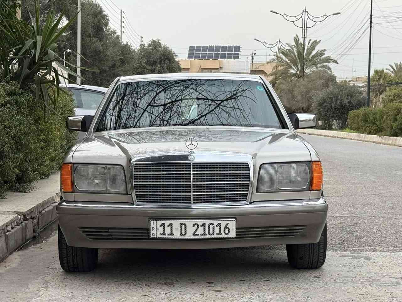 مارسدس رئاسي وضع شركه صبغ عام بدون اي حادث رقم بغداد موديل 1986مكاني موصل ***********
