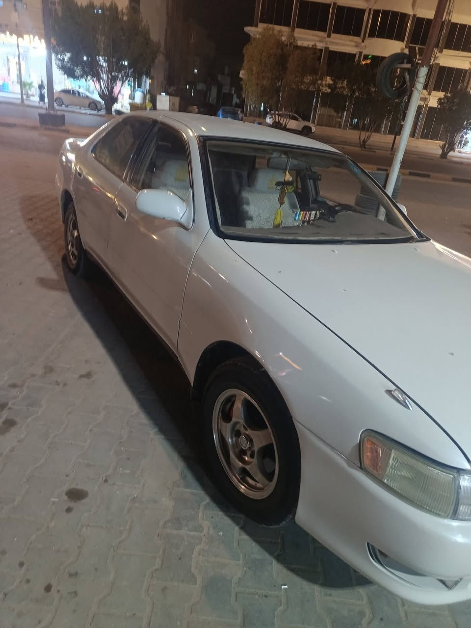 اكرسته نفخ موديل 93رقم بابل سنويه ل29 مكفولة من الكصه بيه ظربه جاملغ وحوض تبريد نقصه بس كمبريسر فقط السعر 55وبيه مجال مكان نجف عباسيه الرقم ***********مراوس بكوري فقط
