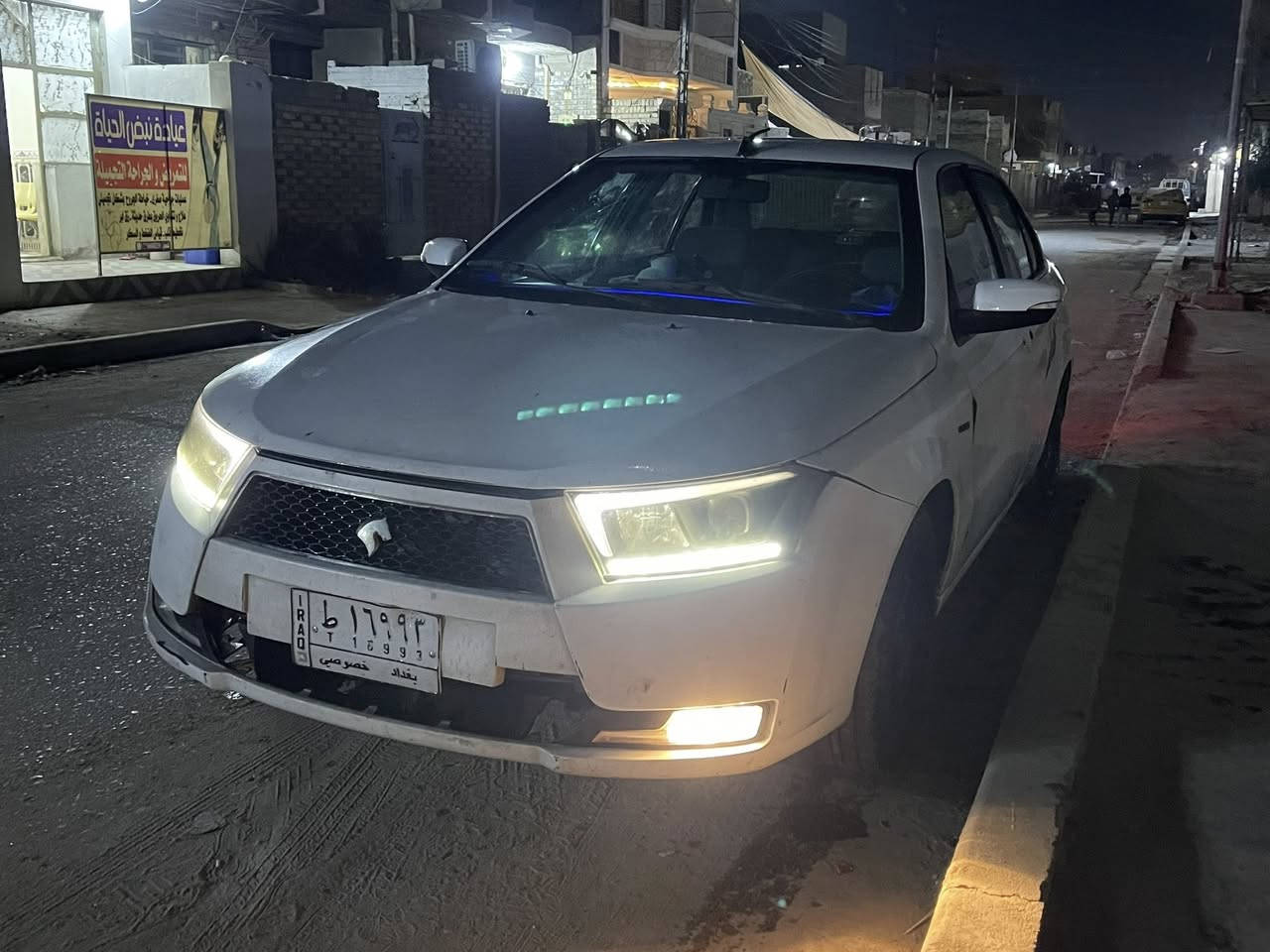 دنا 2017 للبيع اوتماتيك ب 52 وبيها مجال
*********** بغداد مكان السيارة
