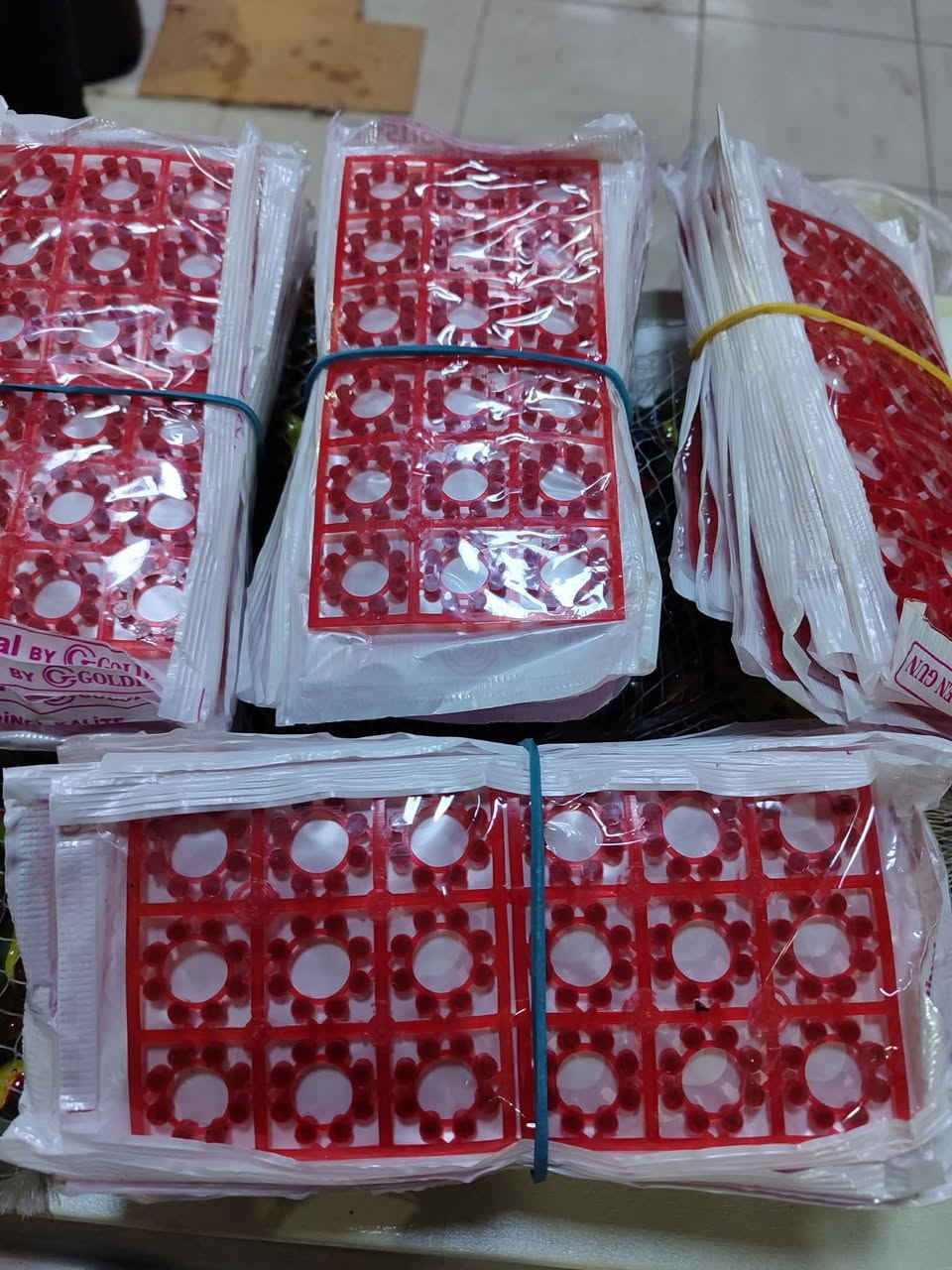 بۆداوا کردن نامە بۆ واتس ئاپ بنیرن یان پەیوەندی بکەن ***********
