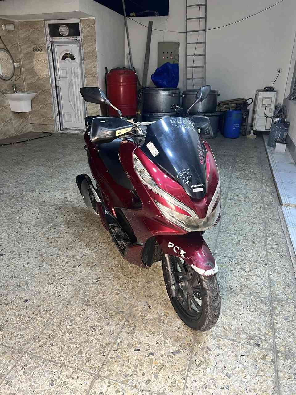 السلام عليكم شباب BCX جيل ثالث ياباني بصمة وحدة عنوان مدينة الصدر سعر 21 $بيه مجال للشراي رقم تليفوني ***********
