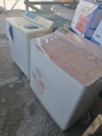 غسالات للبيع شرط الفحص كل وحده سعرها أربعين ألف قفل 07703825615