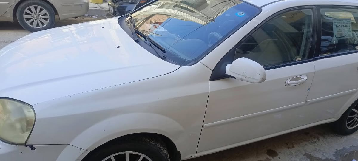 السلام عليكم رمضان كريم على الجميع ان شاءالله اوبتره وارد خليجي للبيع موديل ٢٠٠٦ شادلها محرك وكير حاويه بالجيس سعر ٧٠ ورقه للاستفسار يرجى الاتصال بالرقم *********** موجود وات ساب
