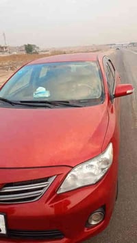 اخواني الكرام عندي كورلا ٢٠٠٩ بغداد وارد امريكي بدون دواخل ليبل واحد ت...