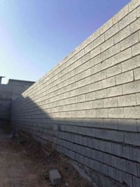 اسطا بناء • متفرغ • داخل العلم