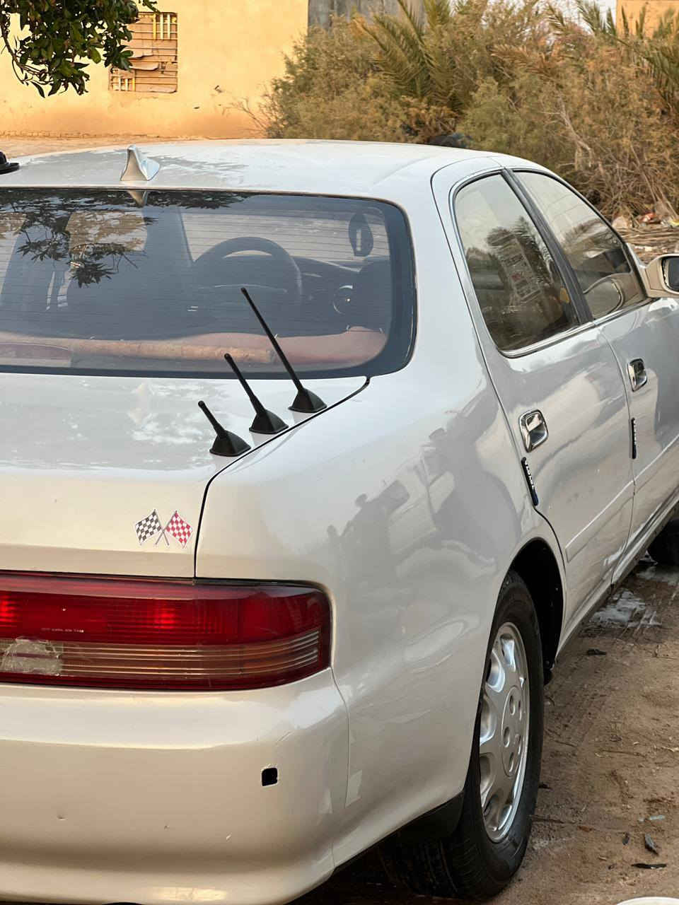 اكرسته نفخ للبيع موديل 96 مكفوله من ضربه قويه ول عيب شرعي محرك ونجي وكير بل كارتون تخم تاير حداديه جديده تبريد شغال سياره جاهزه رقم بصره مشروع وطني سنويه 28جديده سعرر 65وبيه مجال  شراي تصل *********** مكان ناصريه غراف
