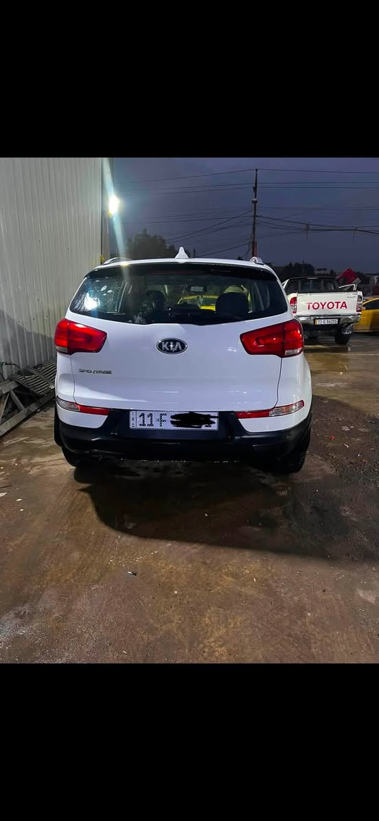 سلام عليكم عليكم تحية طيبة…
للبيع كيا سبورتج موديل 2014

🚘 ممشى السيارة124

🚗 السيارة فول VIP

🚙

  💺 المقاعد تدفئة ➕ تبريد➕ جلد ➕تحكم كهربائي في مقعد السائق 

🖱️مراية Self-dimming تعتيم ذاتي

🖥️ شاشة لمس -touch

🖥️ تبريد شاشة ➕تحكم منفصل في المناخ

🖱️تحكم كهرباء في المري

🛞 ويل كروم

‏دوش محرك 2.4

🚙 جامة السائق اوتو

⤵️نظام نزول➕ نضام الثبات الإلكتروني Traction control ➕ABS

✔️ لد امامي ➕ عدسة 

✔️ حساسات خلفية

‏✔️ Cross مثبت سرعة

✔️ تحكم سترين كامل

✔️ بصمة تشغيل ➕ أبواب 

✔️ نظام ترحيب عند الاقتراب

✔️ فول سستم ايرباك يعني مو مثل الباقيات دبل ايرباك✔️نظام صوتي مع دمام خلفي انفنتي

صور سونار موجوده بل منشور كلشي موضح 

موقع بغداد كمالية سعر (150$)

***********

*********** واتساب بي هاذا
