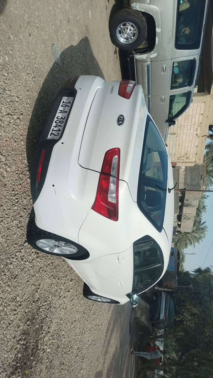 كيه ريوه ٢٠١٥ خليجي مكينه ١٦٠٠ قطرتين وكير وتبريد حداديه كفاله بيه قطعتين جاملق خلفي وقبق جنطه بسمي تحول ثاني يوم السنويه لل ٢٩ السعر ٨٠ وبيه مجال حك الجيه المكان بابل ***********
