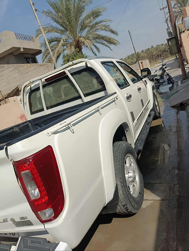 من رخصه صاحب الكروب المحترم ))) للبيع كريت ول ونجل 2016 بغداد محرك ٢٤٠٠ مسيبوشي بلادي تبريد كشن كهربائي فور ويل داخل بيجي ورصاصي كشنات جلد السياره بلاديه بيه طخه بالجاملغ الخلفي بارد فقط السياره بغداد باسمي للإستفسار ***********
