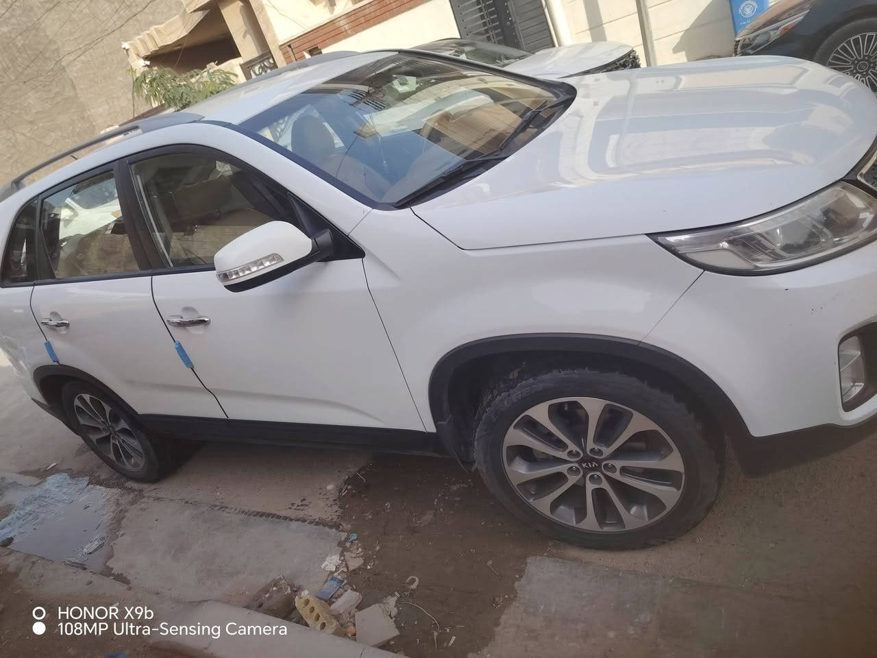 السلام عليكم سورنتو 2015 خليجي 2400دوش  سبعه راكب رقمها واسط بسمي مكانها بغداد حي الجهاد السعر ب١٨٥ ورقه وبيها مجال ***********
