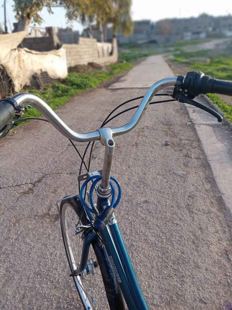 السلام عليكم بايسكل عبد الحليم للبيع ابو الكير بايسكل نضيف يعني تاخذو شرط ما تصرف عليه ربع 
للاستفسار اتصل على الرقم 
*********** 
خابرني وتدلل  
او تعال خاص
