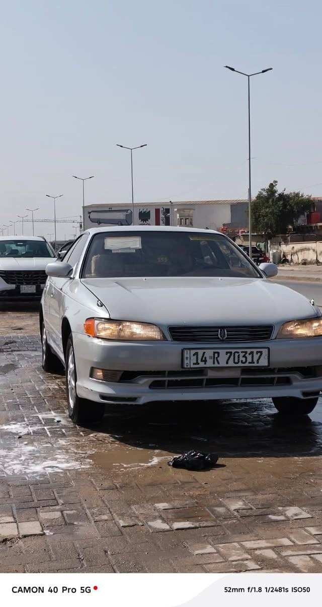 سلام عليكم مارك مديل 2000 رقم نكليزي  *********** سعر خاص مكان البصره مقابل سجن حمدان
