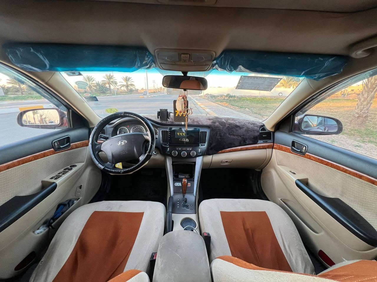 السلام عليكم سوناتاخليجي للبيع فول محرك شرط كير شرط تبريد صدر تخم تاير داخل خارج كله شرط السياره حلوه ونضيفة بيهة باب تبديل نفس اللون رقم صلاح الدين بسمي //مكان السياره تكريت /***********
